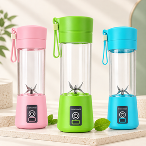 Portable USB Rechargeable Mini Juicer Blender